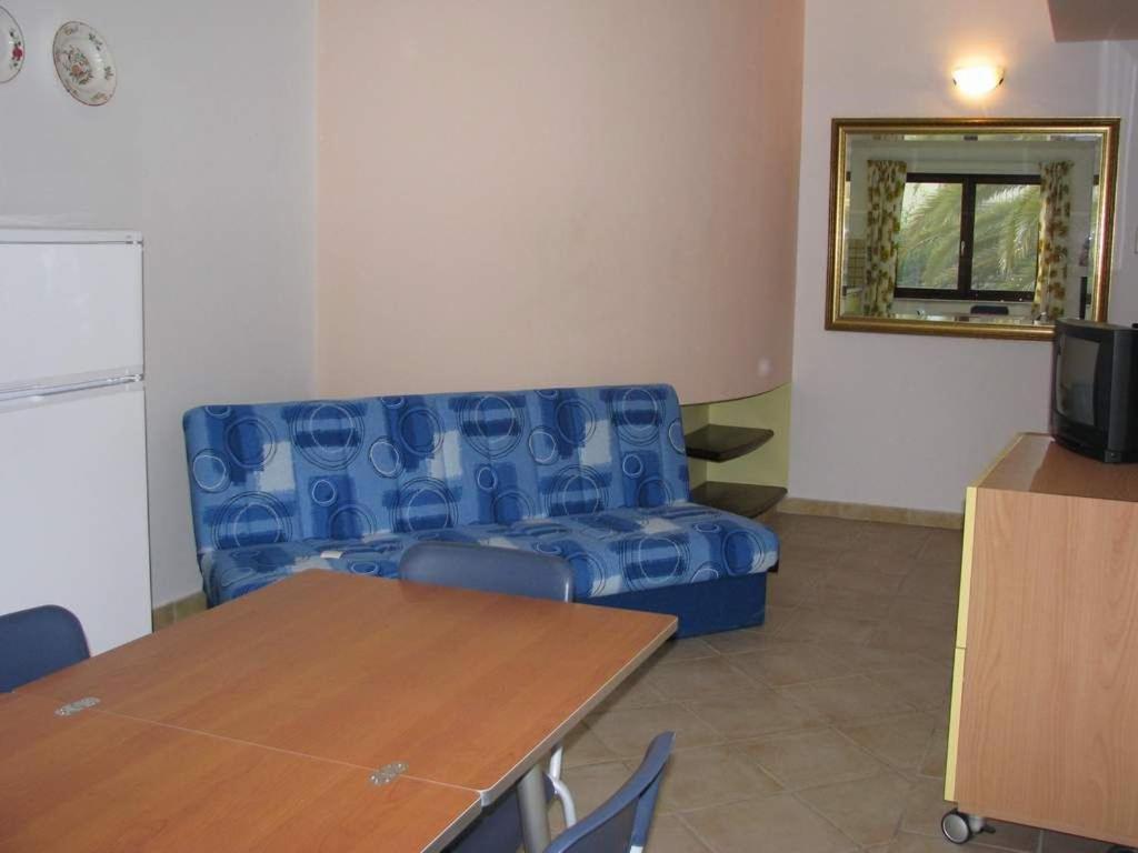 Portoghesi Apartment *