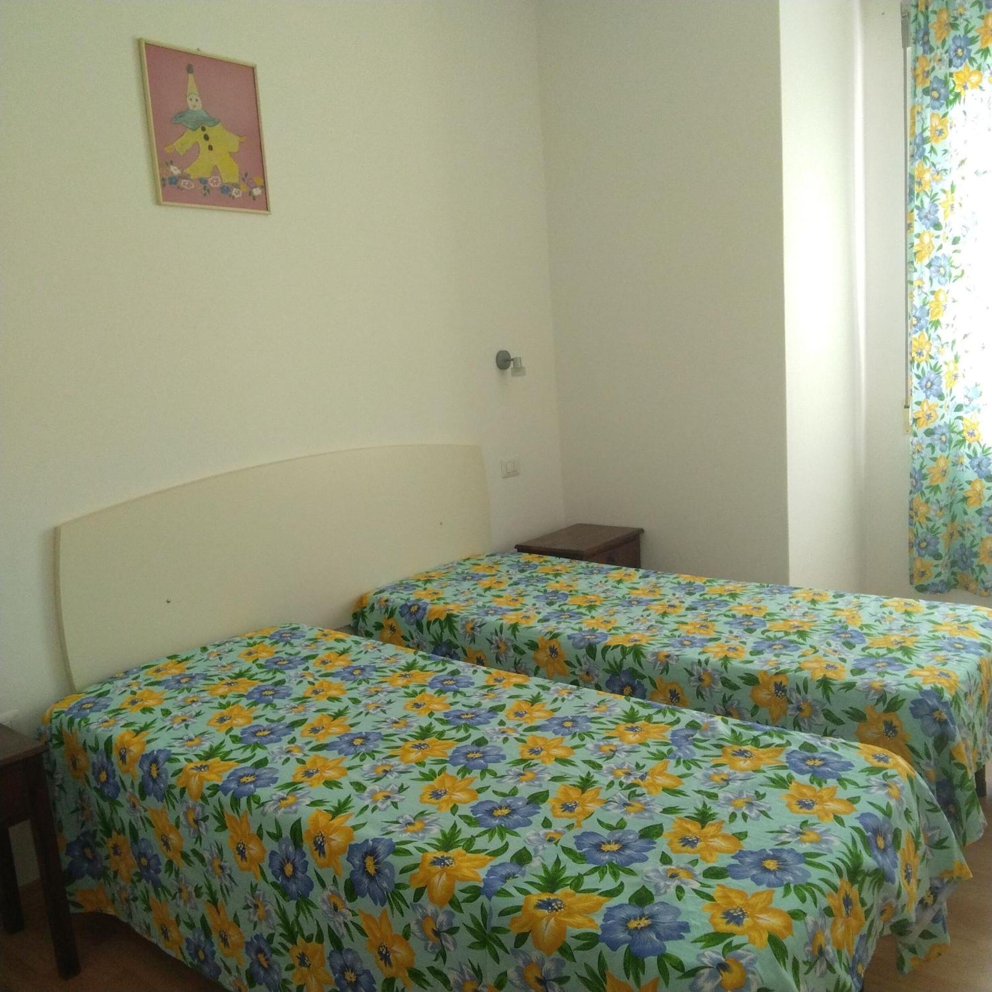 Portoghesi Apartment